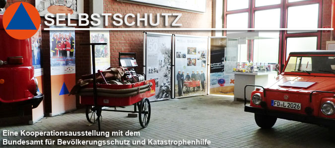Mobile Luftschutz Handsirene :: Feuerwehrmuseum Winnenden ::  museum-digital:baden-württemberg