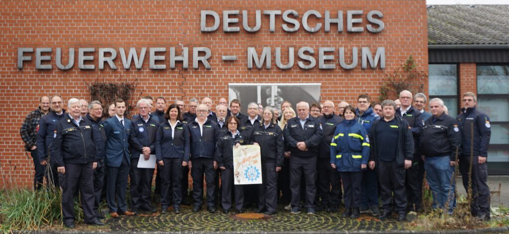 Die THW-historische Sammlung bewegt und stellt sich der Geschichtsarbeit